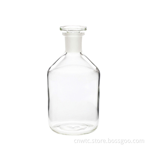 Lab Disposables: A Comprehensive Collection of Glass Reagent Bottles in Various Sizes